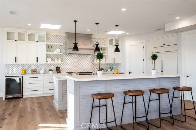 913 5th Street, Hermosa Beach, California 90254, 4 Bedrooms Bedrooms, ,3 BathroomsBathrooms,Residential,Sold,5th,SB19171700