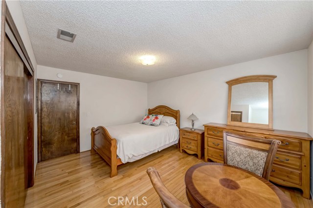 1720 Harriman Lane, Redondo Beach, California 90278, 4 Bedrooms Bedrooms, ,2 BathroomsBathrooms,Residential,Sold,Harriman,SB20111040