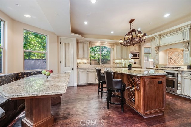 600 Phelan Lane, Redondo Beach, California 90278, 5 Bedrooms Bedrooms, ,4 BathroomsBathrooms,Residential,Sold,Phelan,SB20234604