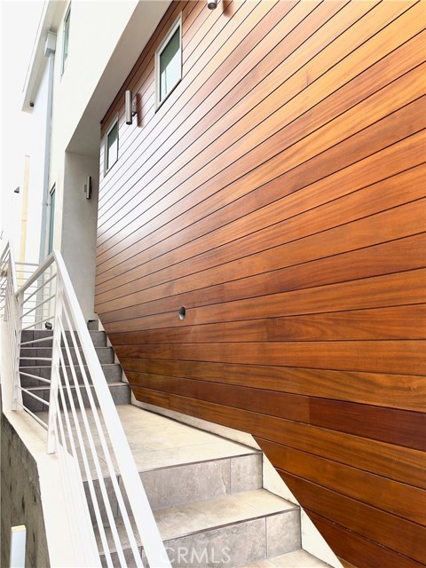 208 Moonstone Street, Manhattan Beach, California 90266, 3 Bedrooms Bedrooms, ,3 BathroomsBathrooms,Residential,Sold,Moonstone,SB20215113
