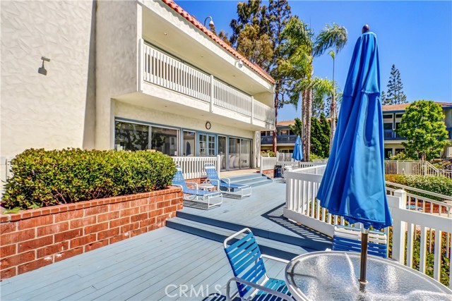 816 Camino Real, Redondo Beach, California 90277, 2 Bedrooms Bedrooms, ,1 BathroomBathrooms,Residential,Sold,Camino Real,SB17142888