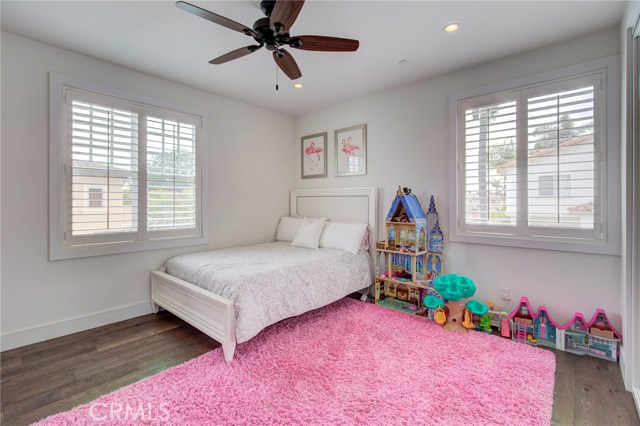 2022 Robinson Street, Redondo Beach, California 90278, 5 Bedrooms Bedrooms, ,4 BathroomsBathrooms,Residential,Sold,Robinson,SB19046293