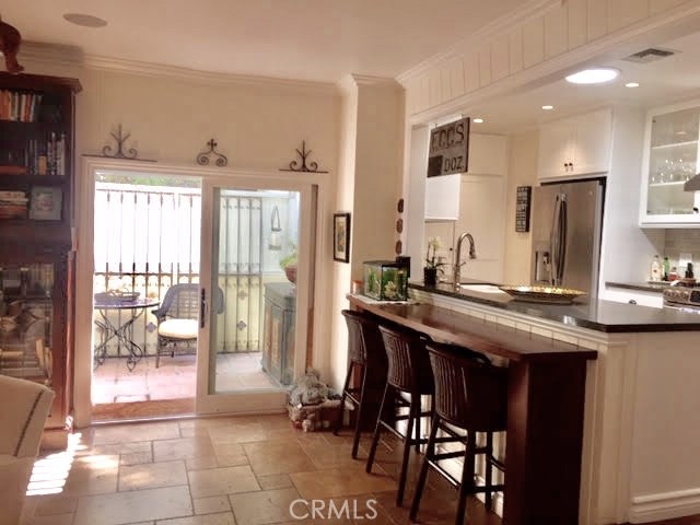 469 32nd Street, Manhattan Beach, California 90266, 3 Bedrooms Bedrooms, ,Residential,Sold,32nd,SB19142309