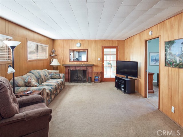 3 Bed Home for Sale in Hawthorne, California