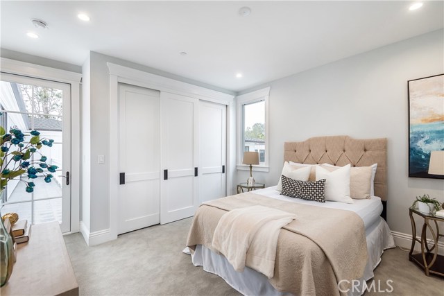 577 31st Street, Manhattan Beach, California 90266, 5 Bedrooms Bedrooms, ,5 BathroomsBathrooms,Residential,Sold,31st,SB20093030