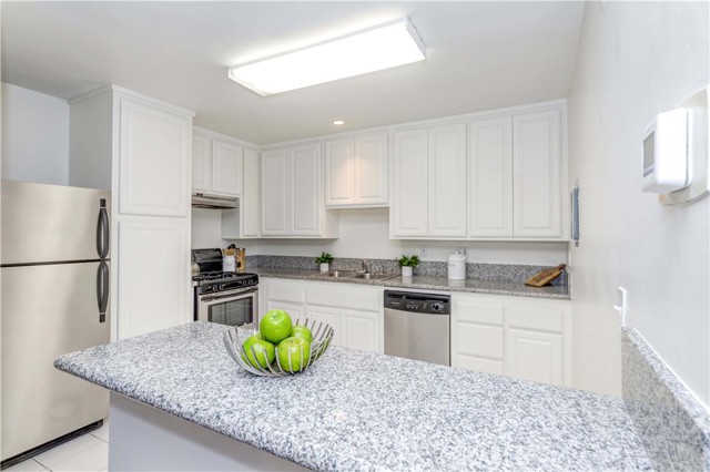 1 Bed Home for Sale in Beverly Hills, California