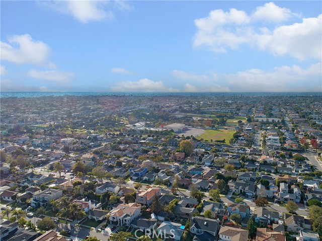 1713 Wendy Way, Manhattan Beach, California 90266, 2 Bedrooms Bedrooms, ,1 BathroomBathrooms,Residential,Sold,Wendy,SW18295611