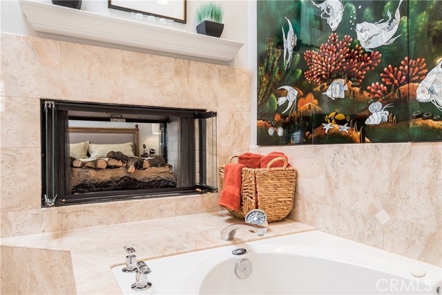 205 Helberta Avenue, Redondo Beach, California 90277, 4 Bedrooms Bedrooms, ,3 BathroomsBathrooms,Residential,Sold,Helberta,SB18113990