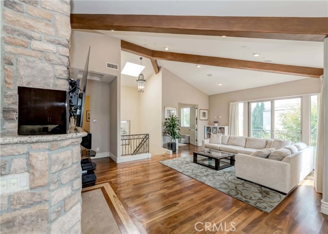 2201 Mathews, Redondo Beach, California 90278, 4 Bedrooms Bedrooms, ,3 BathroomsBathrooms,Residential,Sold,Mathews,WS20175587