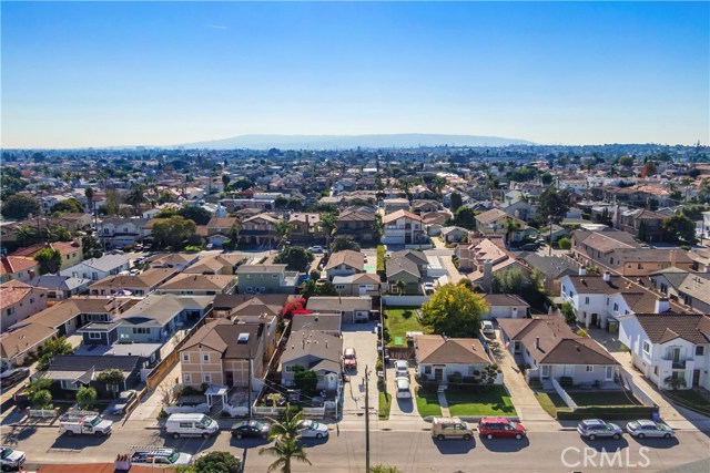 2012 Plant Avenue, Redondo Beach, California 90278, ,Residential Income,Sold,Plant,SB20003500