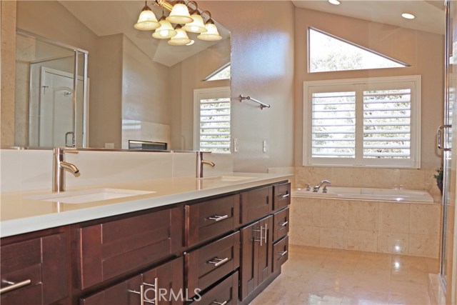 2010 Speyer Lane, Redondo Beach, California 90278, 4 Bedrooms Bedrooms, ,3 BathroomsBathrooms,Residential,Sold,Speyer,SB19176362