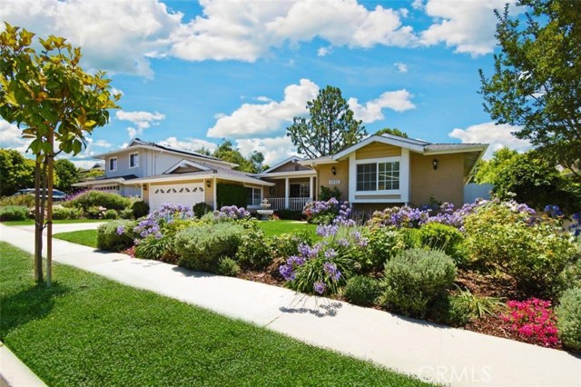 6222 Moongate Drive, Rancho Palos Verdes, California 90275, 4 Bedrooms Bedrooms, ,3 BathroomsBathrooms,Residential,Sold,Moongate,PV20156202