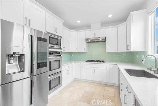 2305 Carnegie Lane, Redondo Beach, California 90278, 3 Bedrooms Bedrooms, ,2 BathroomsBathrooms,Residential,Sold,Carnegie,SB19145300