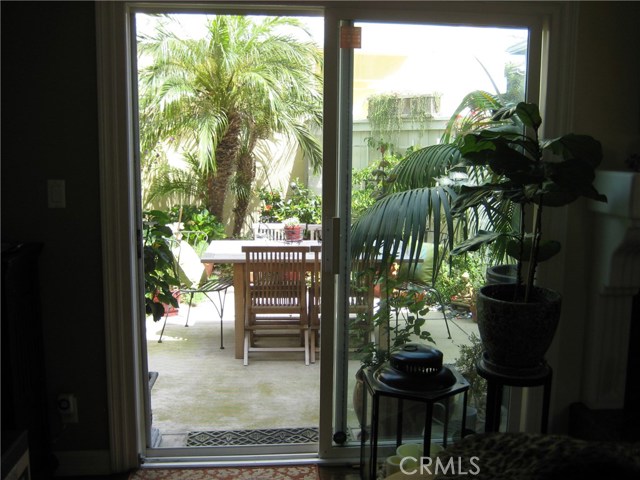 2207 Voorhees Avenue, Redondo Beach, California 90278, 4 Bedrooms Bedrooms, ,2 BathroomsBathrooms,Residential,Sold,Voorhees,SB17062851