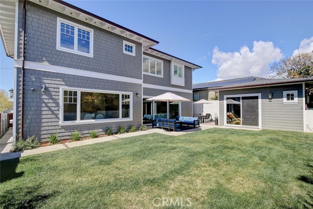 1900 Lynngrove Drive, Manhattan Beach, California 90266, 5 Bedrooms Bedrooms, ,2 BathroomsBathrooms,Residential,Sold,Lynngrove,SB21039108
