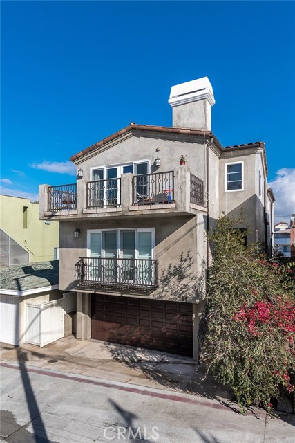 161 1st Court, Hermosa Beach, California 90254, 3 Bedrooms Bedrooms, ,3 BathroomsBathrooms,Residential,Sold,1st,SB18066739