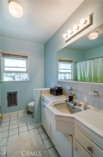 19 Ranchview Road, Rolling Hills Estates, California 90274, 4 Bedrooms Bedrooms, ,3 BathroomsBathrooms,Residential,Sold,Ranchview,PV17211623