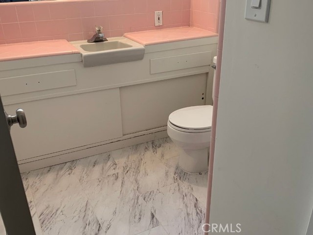 2004 Graham Avenue, Redondo Beach, California 90278, 3 Bedrooms Bedrooms, ,1 BathroomBathrooms,Residential,Sold,Graham,SB21161808