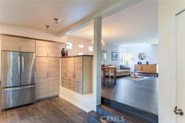 2121 Plant Avenue, Redondo Beach, California 90278, 4 Bedrooms Bedrooms, ,1 BathroomBathrooms,Residential,Sold,Plant,SB21007789