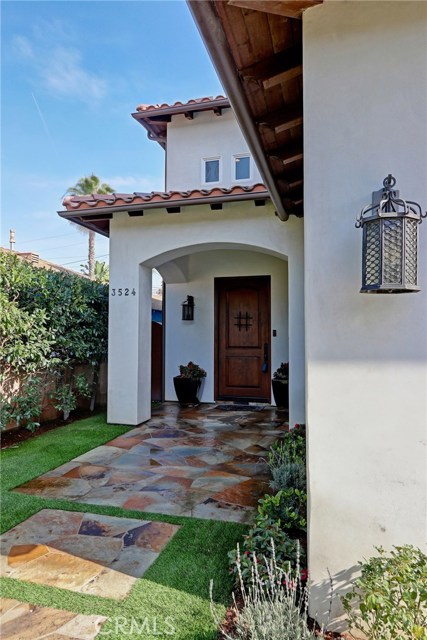 3524 Laurel Avenue, Manhattan Beach, California 90266, 5 Bedrooms Bedrooms, ,2 BathroomsBathrooms,Residential,Sold,Laurel,SB17280201