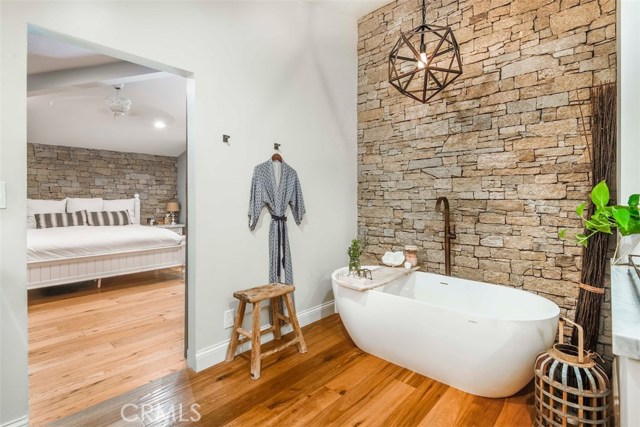 17 Seahurst Road, Rolling Hills Estates, California 90274, 5 Bedrooms Bedrooms, ,5 BathroomsBathrooms,Residential,Sold,Seahurst,PV20141601