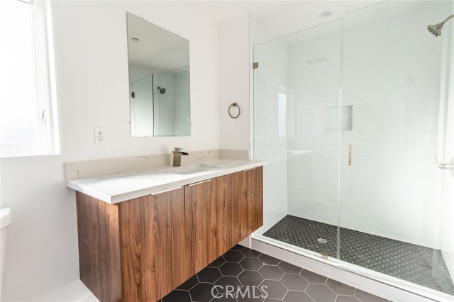  Income Home for Sale in Silver Lake, California