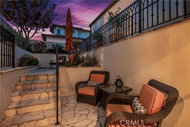 755 31st Street, Manhattan Beach, California 90266, 4 Bedrooms Bedrooms, ,4 BathroomsBathrooms,Residential,Sold,31st,SB19068029