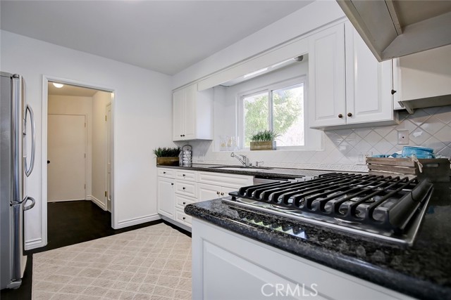 7 Dobbin Lane, Rolling Hills Estates, California 90274, 3 Bedrooms Bedrooms, ,2 BathroomsBathrooms,Residential,Sold,Dobbin,PV21022834