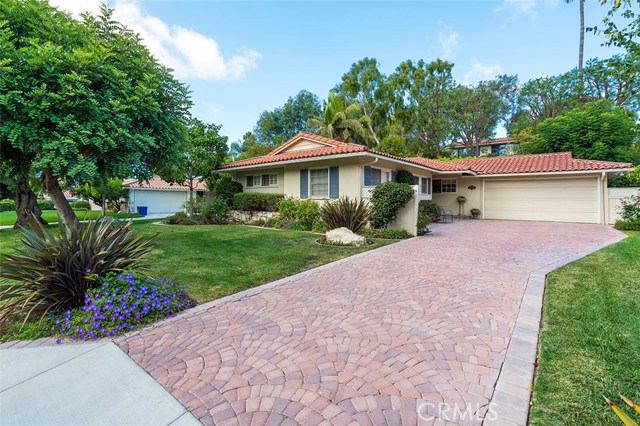 2233 Via Fernandez, Palos Verdes Estates, California 90274, 3 Bedrooms Bedrooms, ,1 BathroomBathrooms,Residential,Sold,Via Fernandez,SB17187137