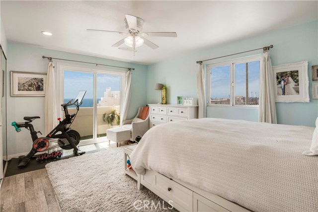 4216 Highland Avenue, Manhattan Beach, California 90266, 2 Bedrooms Bedrooms, ,2 BathroomsBathrooms,Residential,Sold,Highland,SB20133464