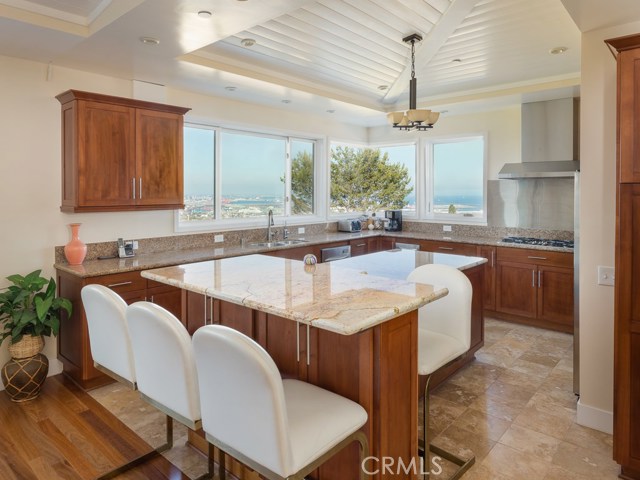 43 Avenida Corona, Rancho Palos Verdes, California 90275, 5 Bedrooms Bedrooms, ,4 BathroomsBathrooms,Residential,Sold,Avenida Corona,PV20150641