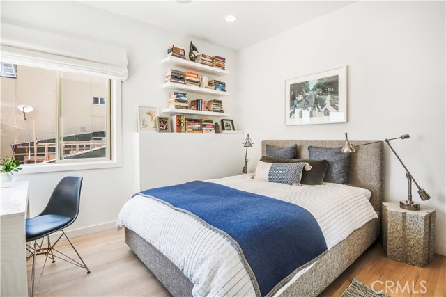 4109 Crest Drive, Manhattan Beach, California 90266, 3 Bedrooms Bedrooms, ,4 BathroomsBathrooms,Residential,Sold,Crest,SB20133753