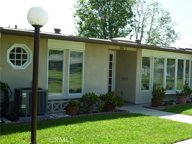Photo of 1591 Interlachen Rd M11 262i, Seal Beach, CA 90740