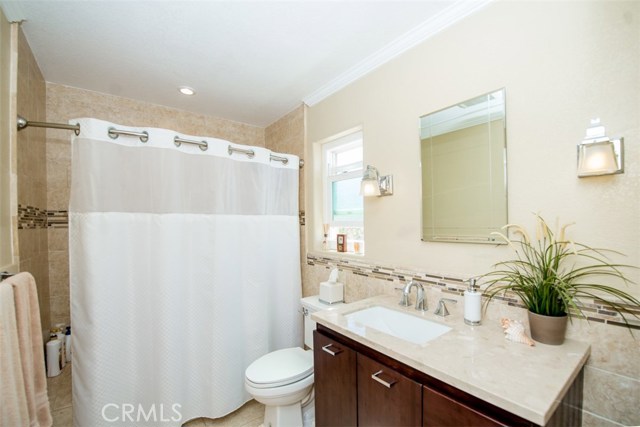 113 Guadalupe Avenue, Redondo Beach, California 90277, 4 Bedrooms Bedrooms, ,3 BathroomsBathrooms,Residential,Sold,Guadalupe,IG18073720