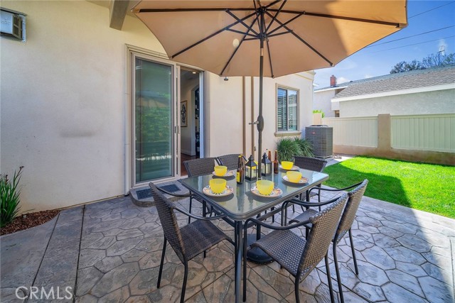 2221 Voorhees Avenue, Redondo Beach, California 90278, 4 Bedrooms Bedrooms, ,3 BathroomsBathrooms,Residential,Sold,Voorhees,SB21072556