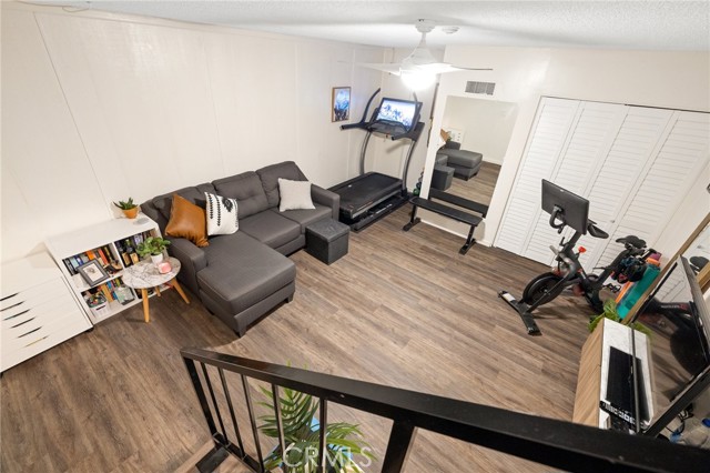 Bonus room: Bonus square footage not included in mls square footage