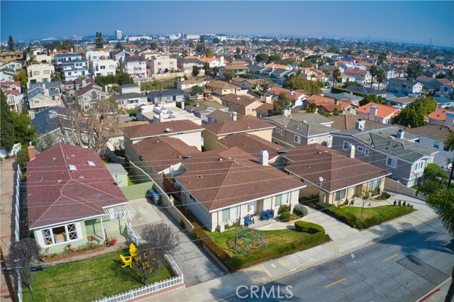 1921 Voorhees Avenue, Redondo Beach, California 90278, ,Residential Income,Sold,Voorhees,PV20036066