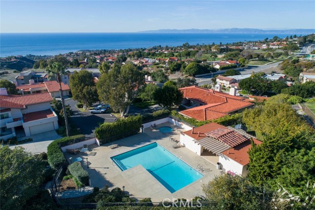 8 Peartree Lane, Rolling Hills Estates, California 90274, 2 Bedrooms Bedrooms, ,2 BathroomsBathrooms,Residential,Sold,Peartree,PV18179974