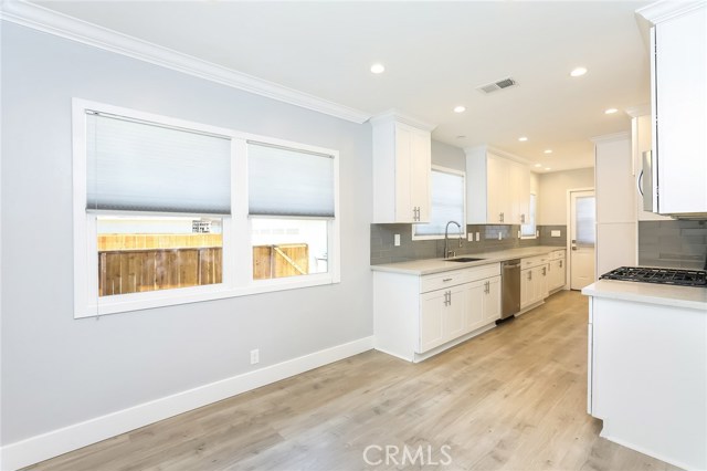 2803 McBain Avenue, Redondo Beach, California 90278, 3 Bedrooms Bedrooms, ,2 BathroomsBathrooms,Residential,Sold,McBain,SB17219353
