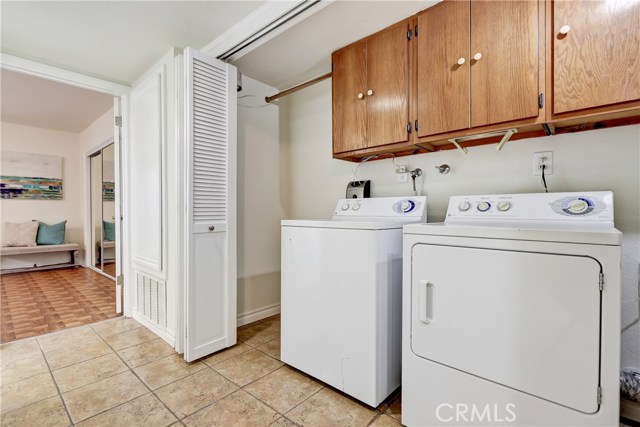 1709 Stanford Avenue, Redondo Beach, California 90278, 3 Bedrooms Bedrooms, ,2 BathroomsBathrooms,Residential,Sold,Stanford,SB19047031