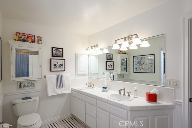 Bathroom 3