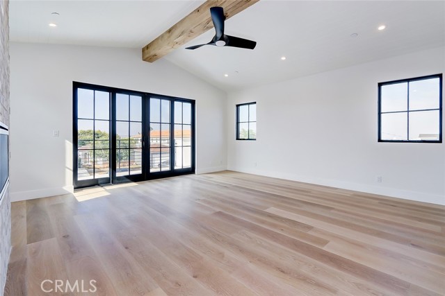 1400 17th Street, Manhattan Beach, California 90266, 5 Bedrooms Bedrooms, ,3 BathroomsBathrooms,Residential,Sold,17th,SB21193120