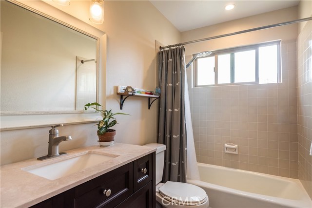 2317 Carnegie Lane, Redondo Beach, California 90278, 3 Bedrooms Bedrooms, ,2 BathroomsBathrooms,Residential,Sold,Carnegie,SB18263301