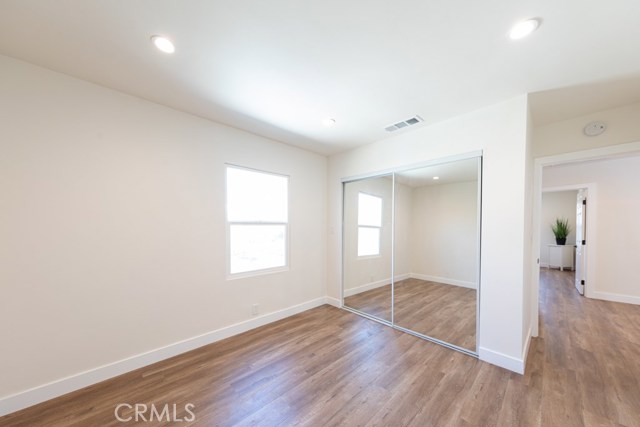5 Bed Home for Sale in Los Angeles, California