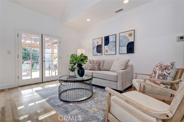 1909 Faymont, Manhattan Beach, California 90266, 3 Bedrooms Bedrooms, ,2 BathroomsBathrooms,Residential,Sold,Faymont,SB21151359