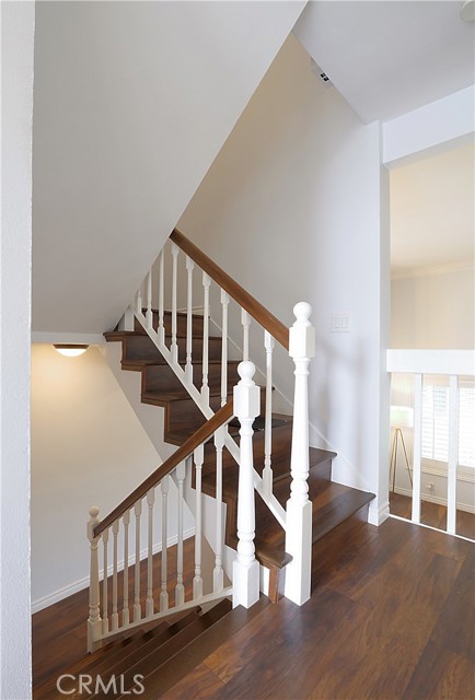 Beautiful stairwell leads you up to the 3 bedrooms.
