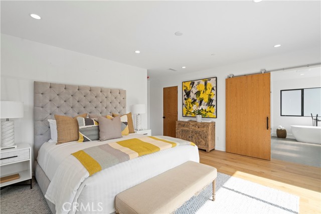 945 15th St, Hermosa Beach, California 90254, 4 Bedrooms Bedrooms, ,5 BathroomsBathrooms,Residential,Sold,15th St,SB20148499