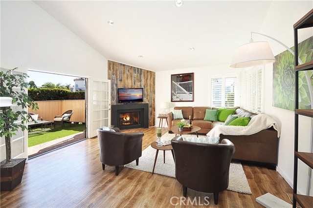 2603 Voorhees Avenue, Redondo Beach, California 90278, 2 Bedrooms Bedrooms, ,2 BathroomsBathrooms,Residential,Sold,Voorhees,SB18046285