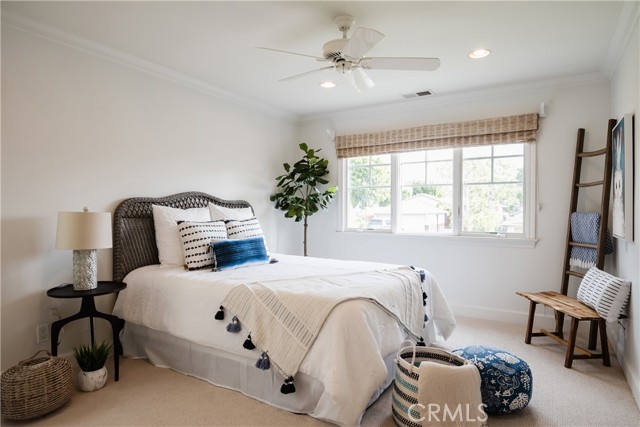 653 36th Street, Manhattan Beach, California 90266, 5 Bedrooms Bedrooms, ,5 BathroomsBathrooms,Residential,Sold,36th,SB21097306