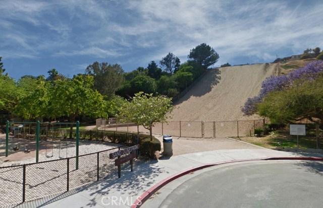 558 Rosecrans Avenue, Manhattan Beach, California 90266, 3 Bedrooms Bedrooms, ,3 BathroomsBathrooms,Residential,Sold,Rosecrans,SB20105712